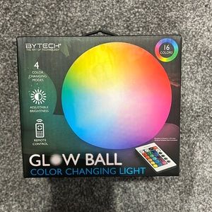 Color changing glow ball
